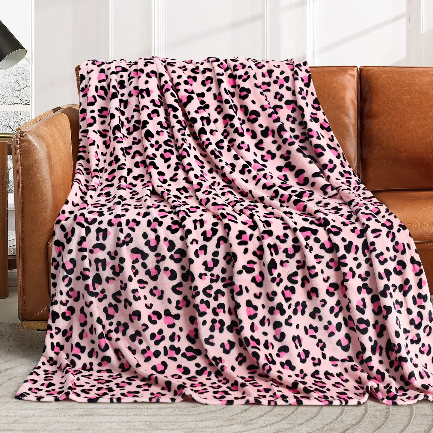 Flannel Fleece Throw Blanket, Lightweight Cozy Pink Leopard Blanket Adult, Cheetah Print Blanket Pink, 60X70 Inch