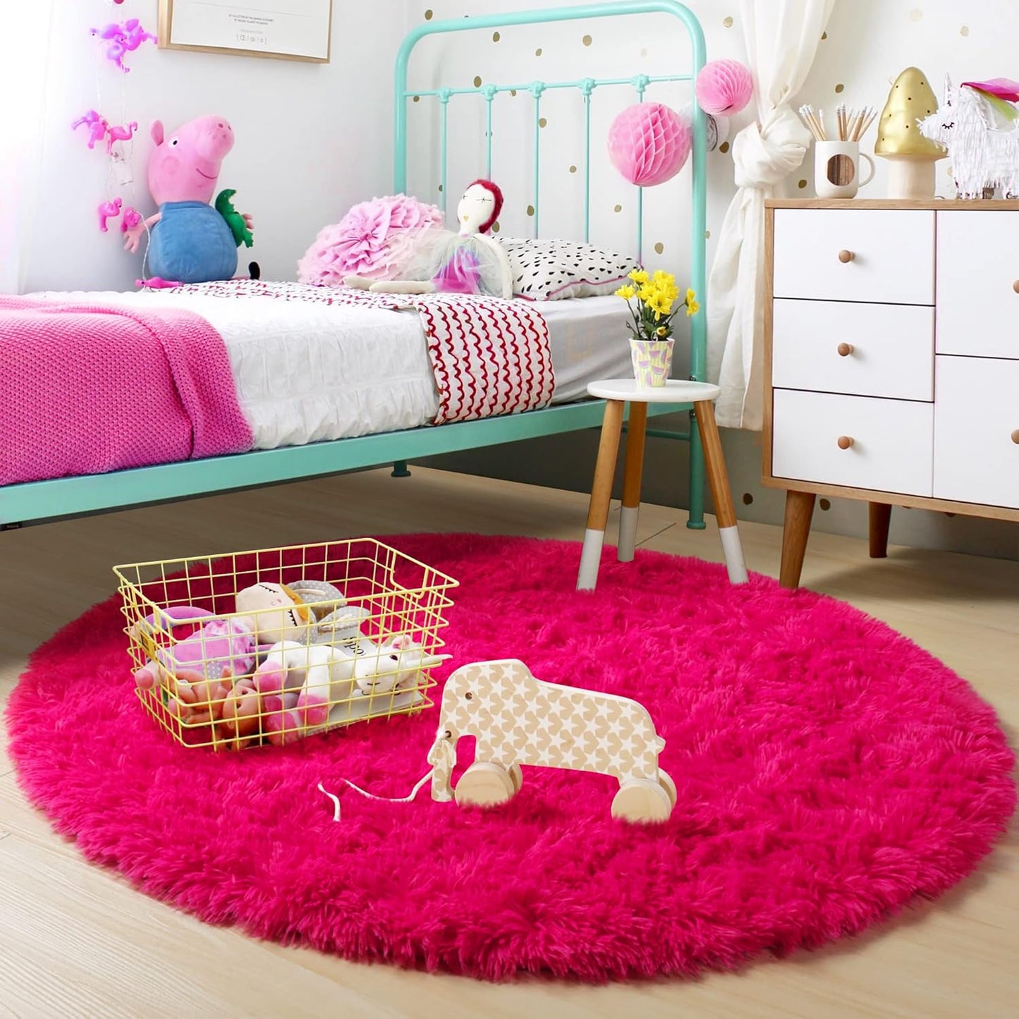 Hot Pink round Rugs 5Ft for Girls Bedroom, Fluffy Circle Area Rug for Kids Room Decor Aesthetic, Shag Plush Fuzzy Furry Carpet for Living Room, Nursery, Dorm, Classroom, Teen, Cute Baby Barbie Rug